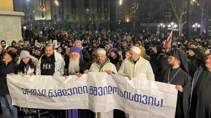 Clergy against torture of protesters: “First and foremost, support must be expressed for the oppressed and tortured people.”